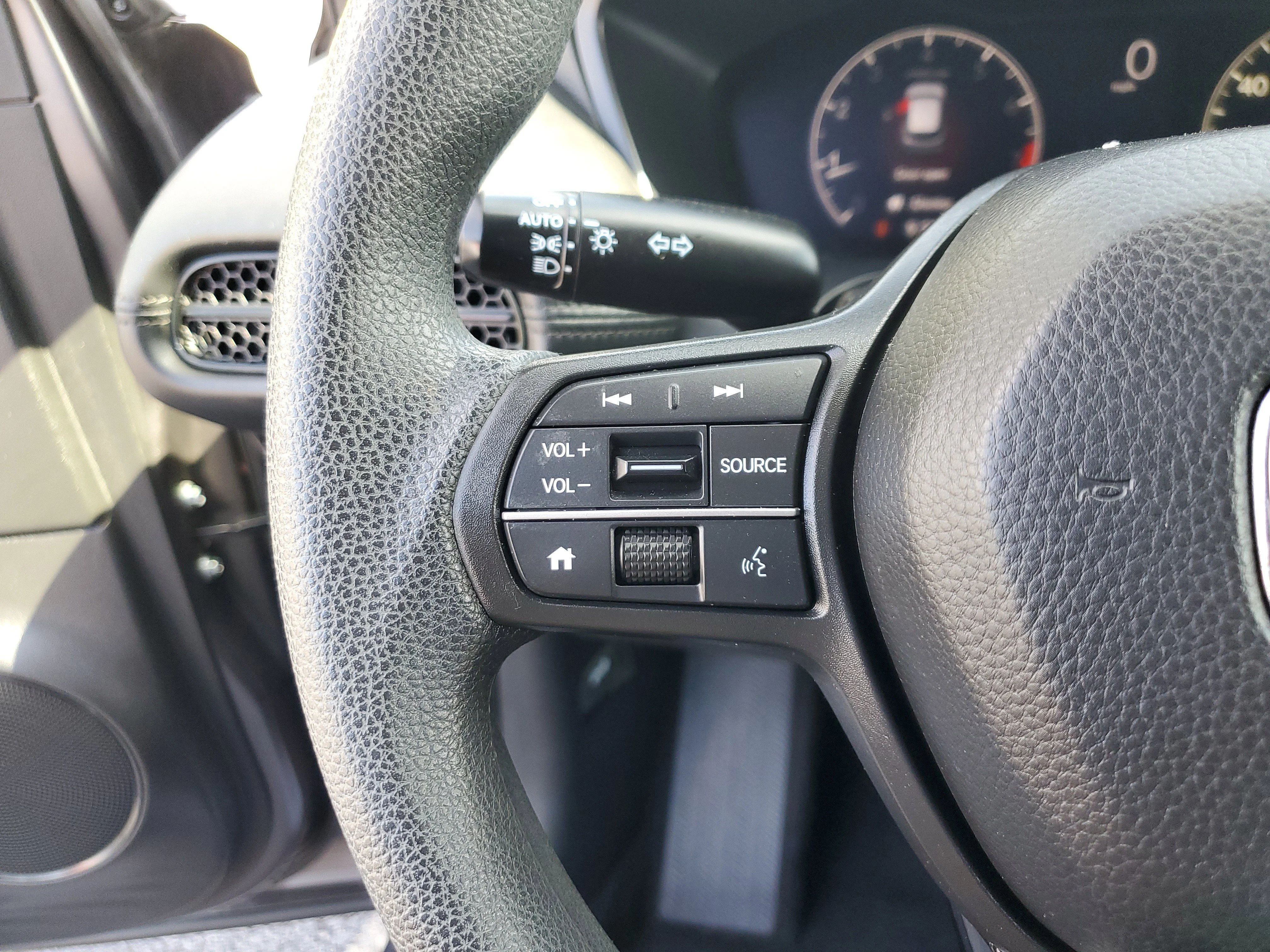 Used 2023  Honda LX image 26