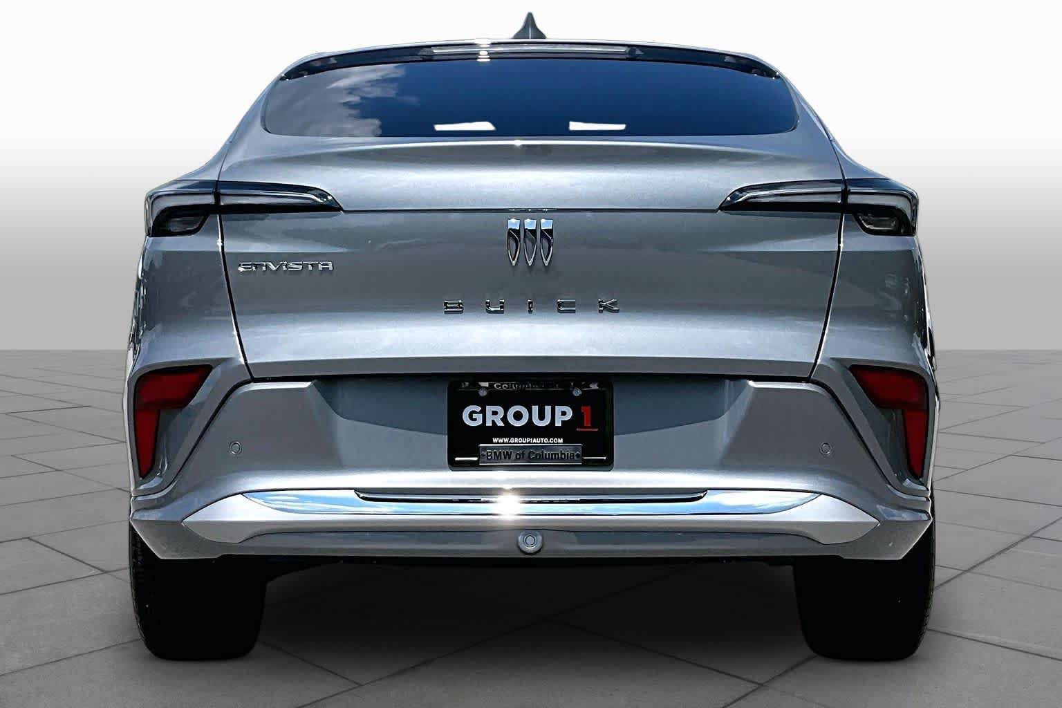 Used 2025 Moonstone Gray Metallic Buick Avenir image 4