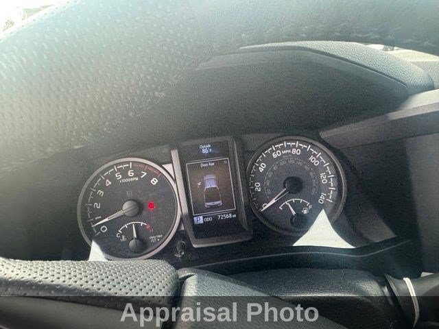 Used 2020 Silver Toyota SR5 image 4