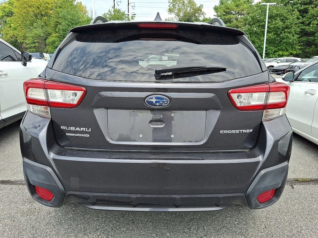 Used 2019 Gray Subaru 2.0i Premium image 5
