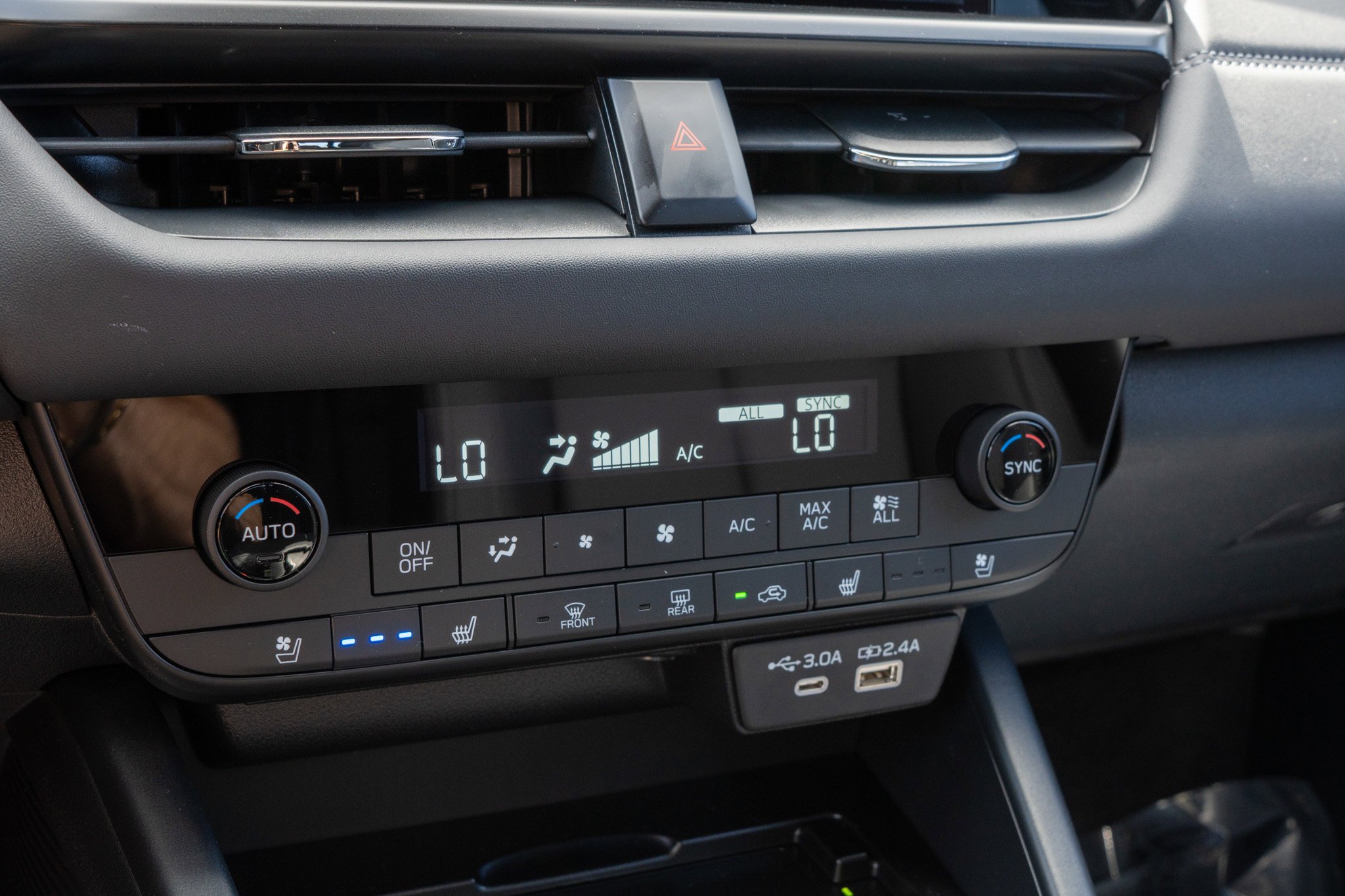 2026 Subaru Outback Touring XT - Photo 14