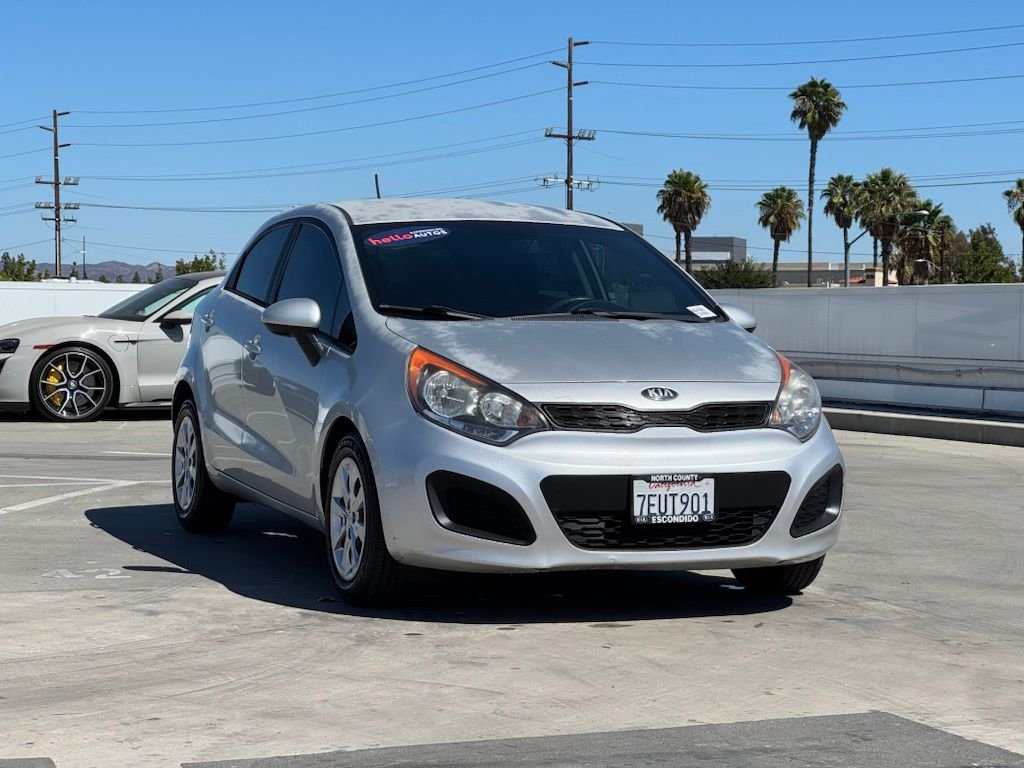 Used 2014 Kia Rio 5-Door LX with VIN KNADM5A38E6359173 for sale in Temecula, CA