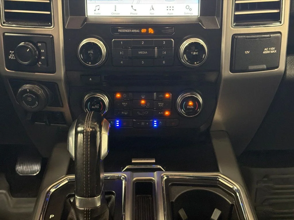 Used 2018 Shadow Black Ford Platinum image 20
