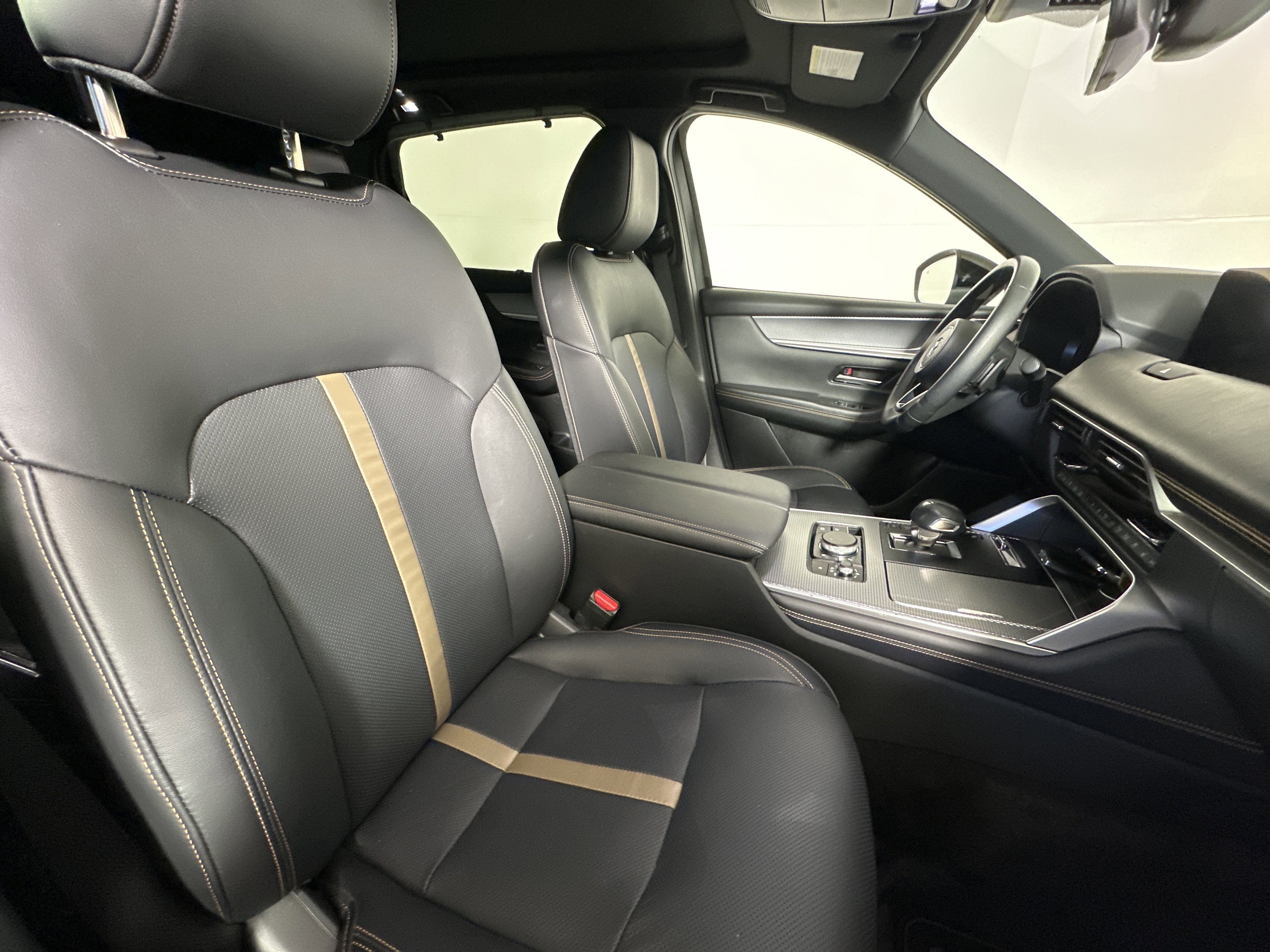 2025 Mazda CX-70 Premium Plus Package - Photo 24