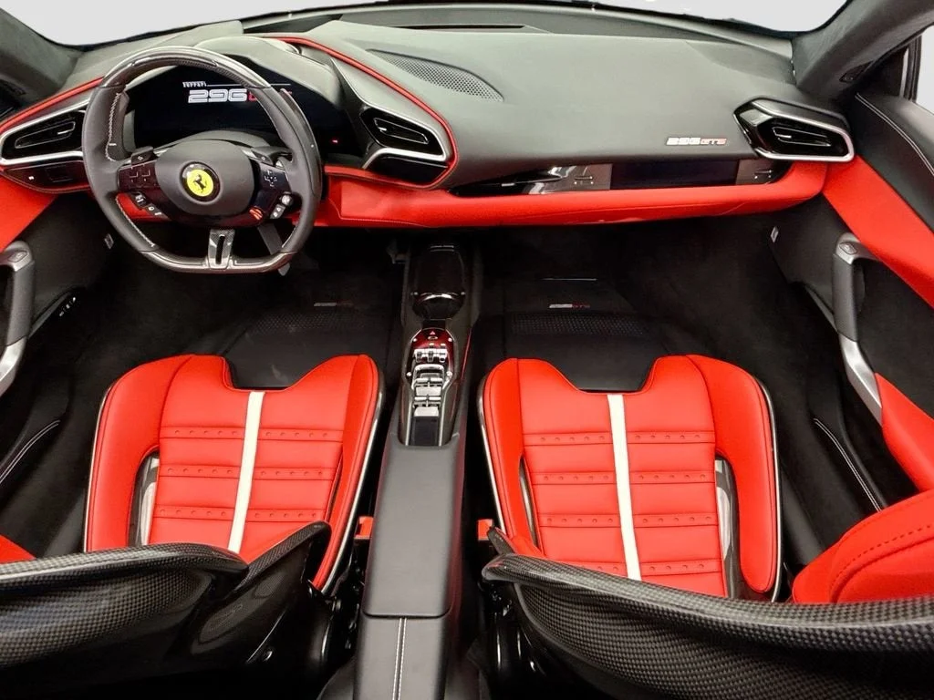 Used 2025 Azzurro La Plata Ferrari  image 24