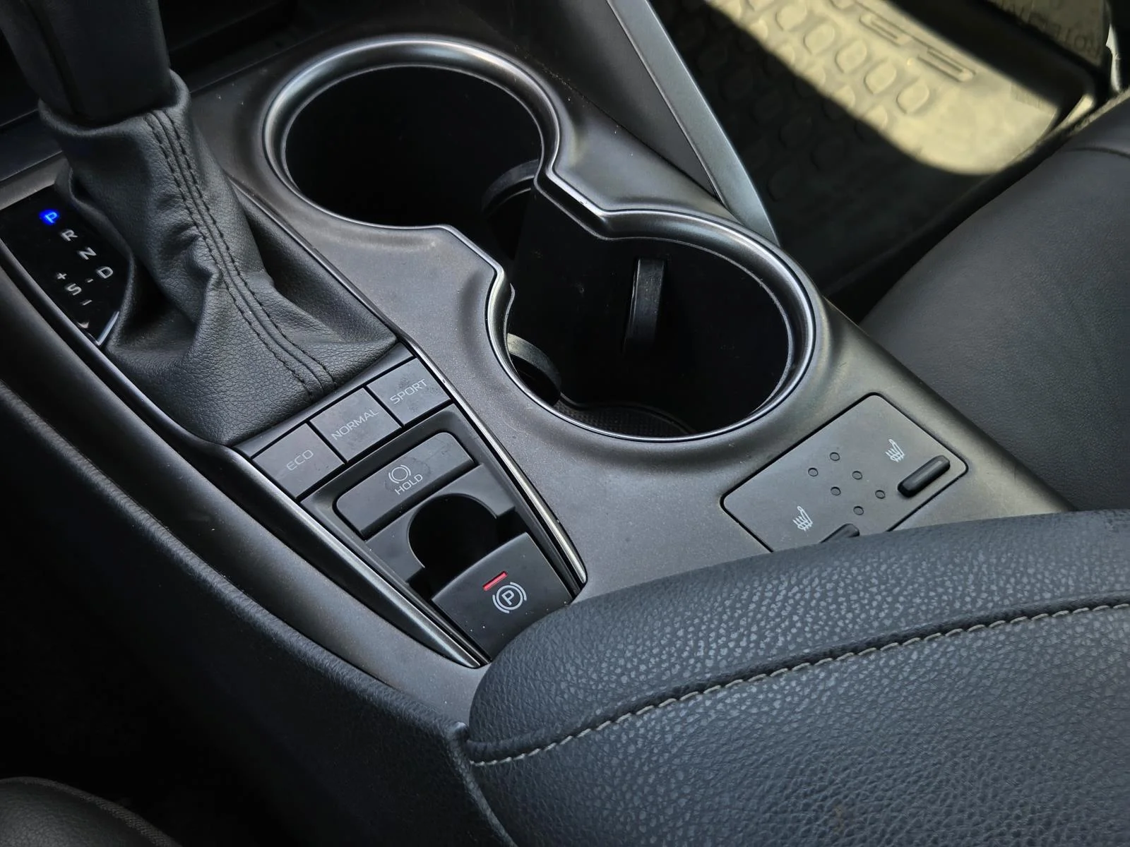 Used 2023 Midnight Black Metallic Toyota XSE Auto (Natl) image 23