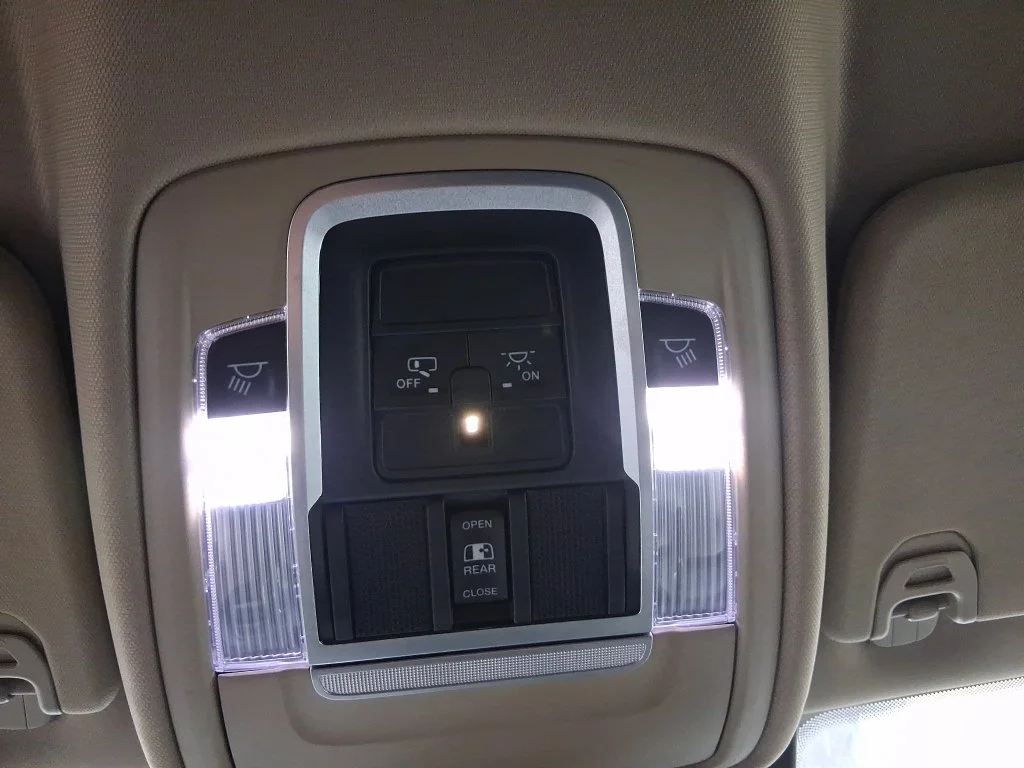Used 2021 Black Ram Laramie image 26