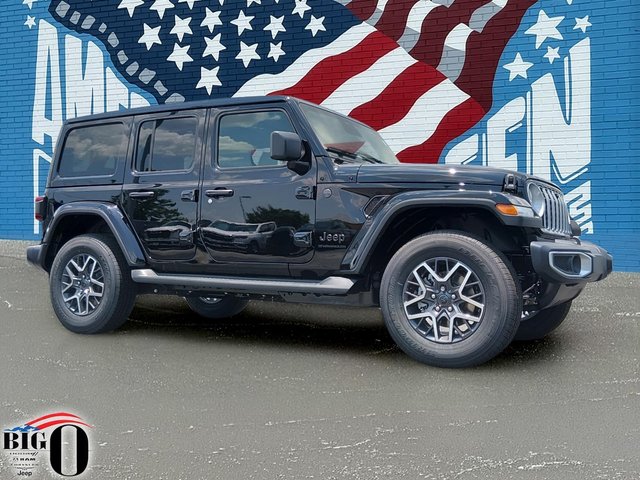 2026 Jeep Wrangler 4-Door Sahara 4x4