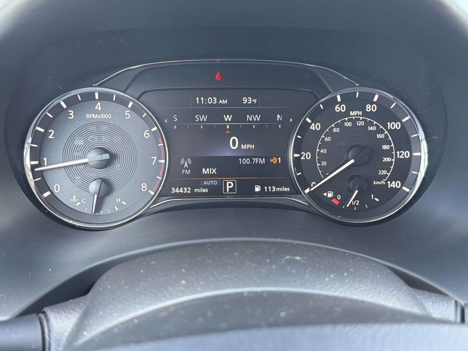 Used 2022 Gray INFINITI LUXE image 37