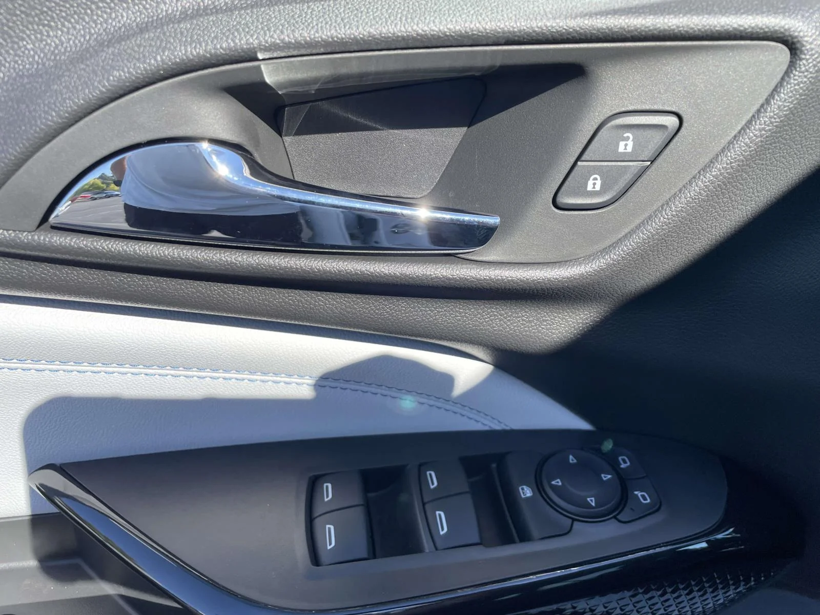 New 2026 Summit White Chevrolet LT image 15