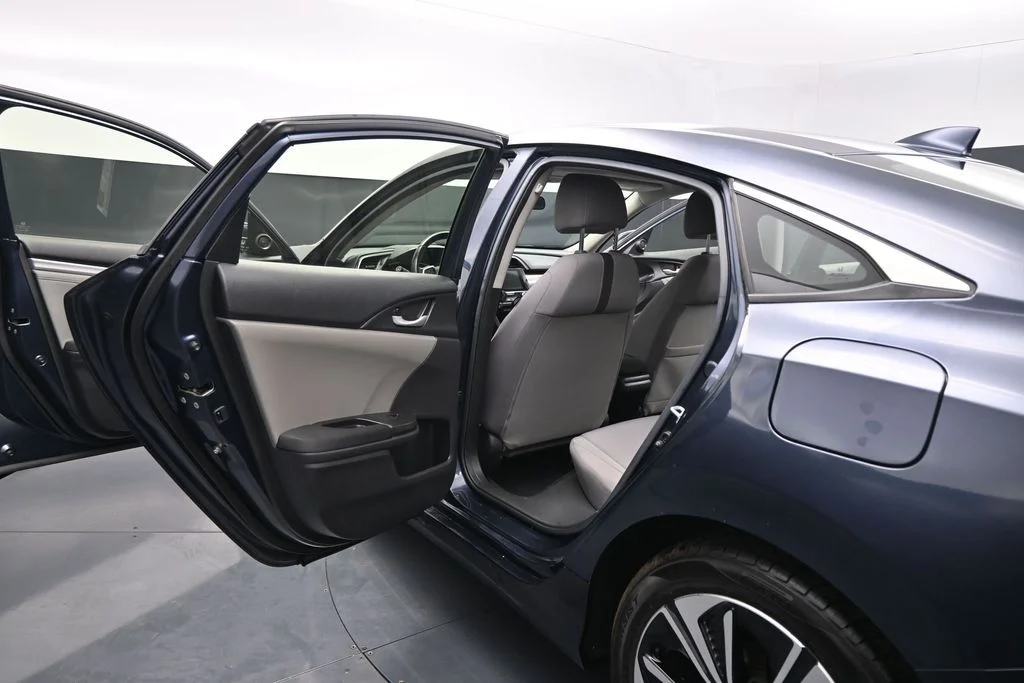 Used 2018 Blue Honda EX-T image 14