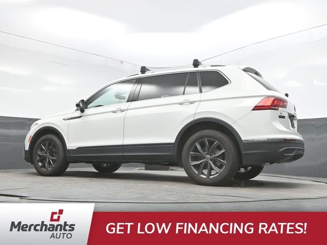 Used 2022 White Volkswagen 2.0T SE image 46
