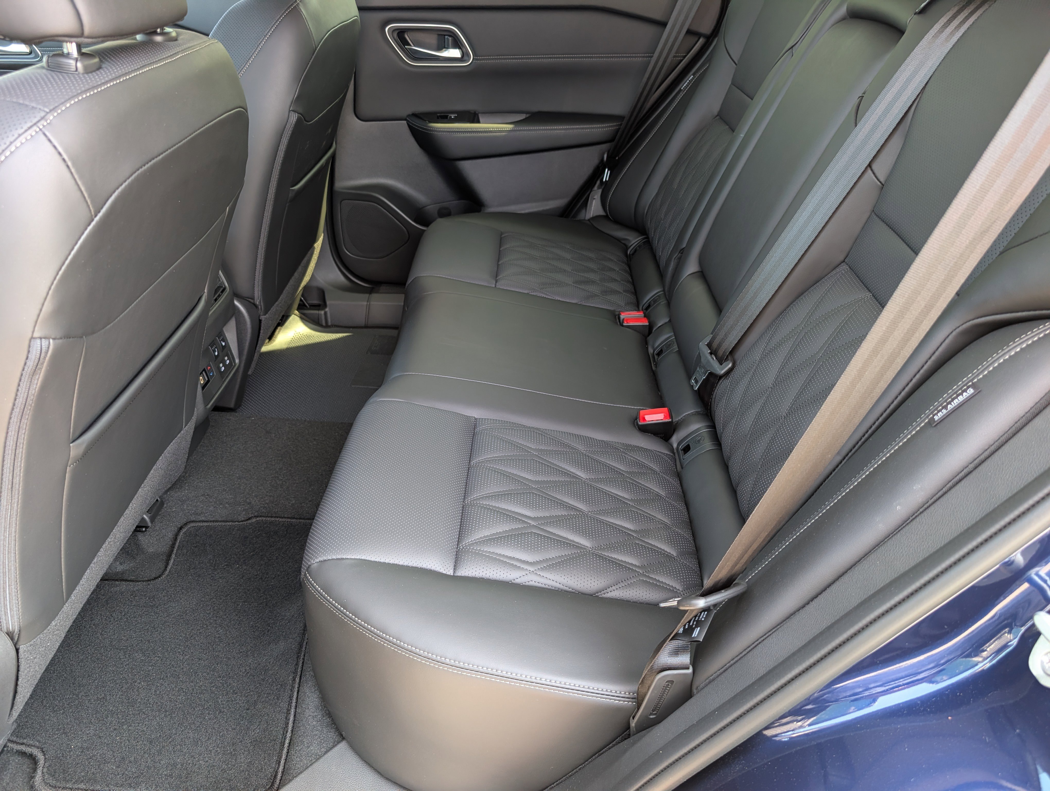 New 2026 Deep Ocean Blue Pearl Nissan Platinum image 32