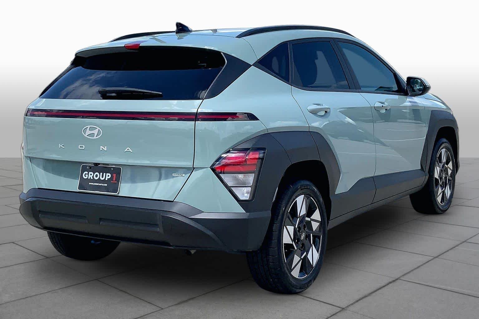 Used 2024 Mirage Green Hyundai SEL image 13