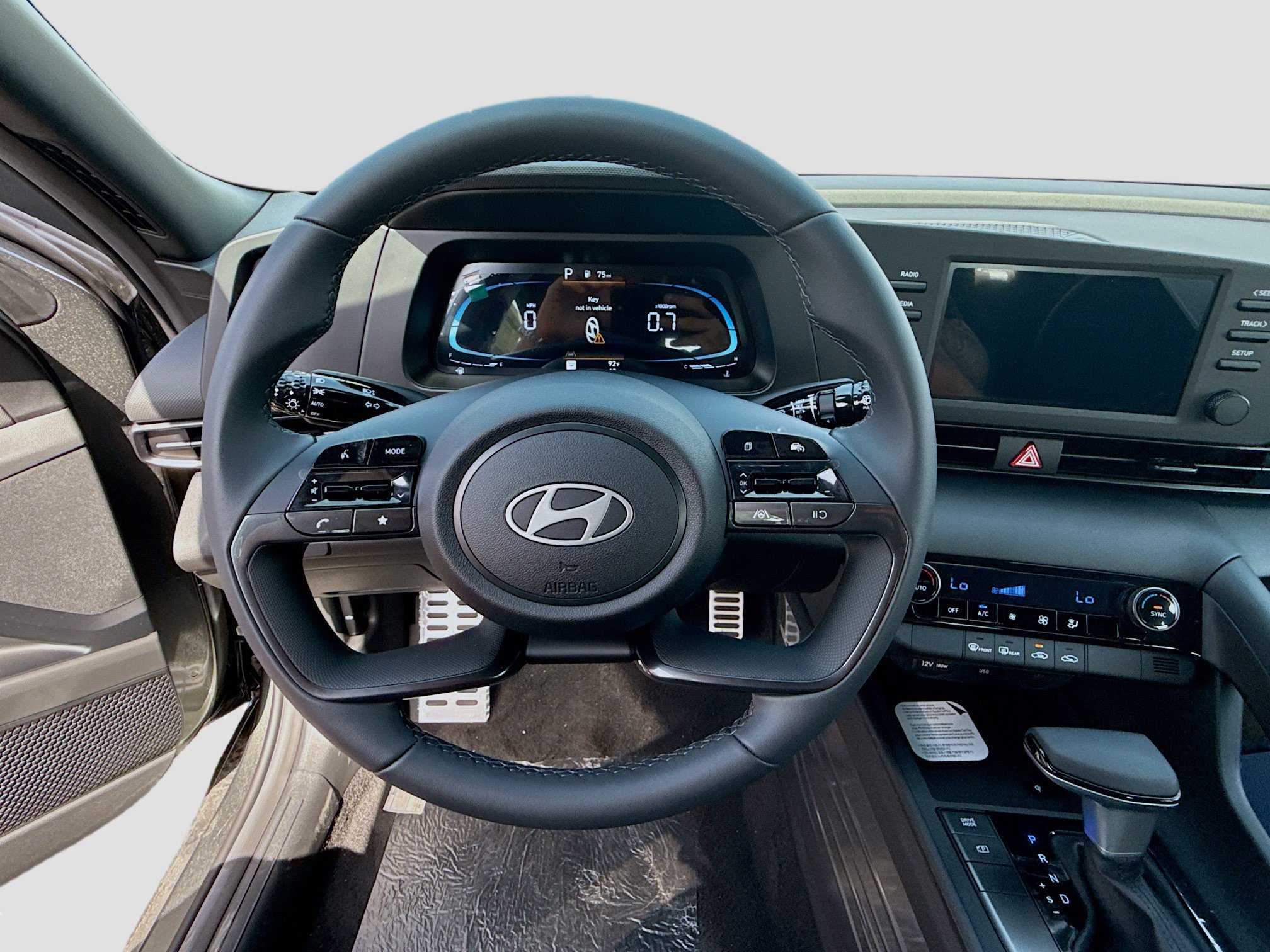 New 2026 Amazon Gray Hyundai SEL Sport image 32