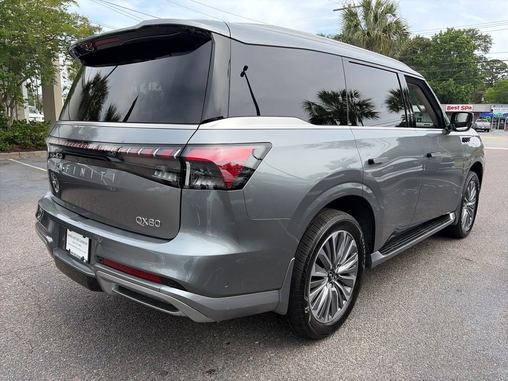 Used 2026 Dynamic Metal INFINITI LUXE image 3