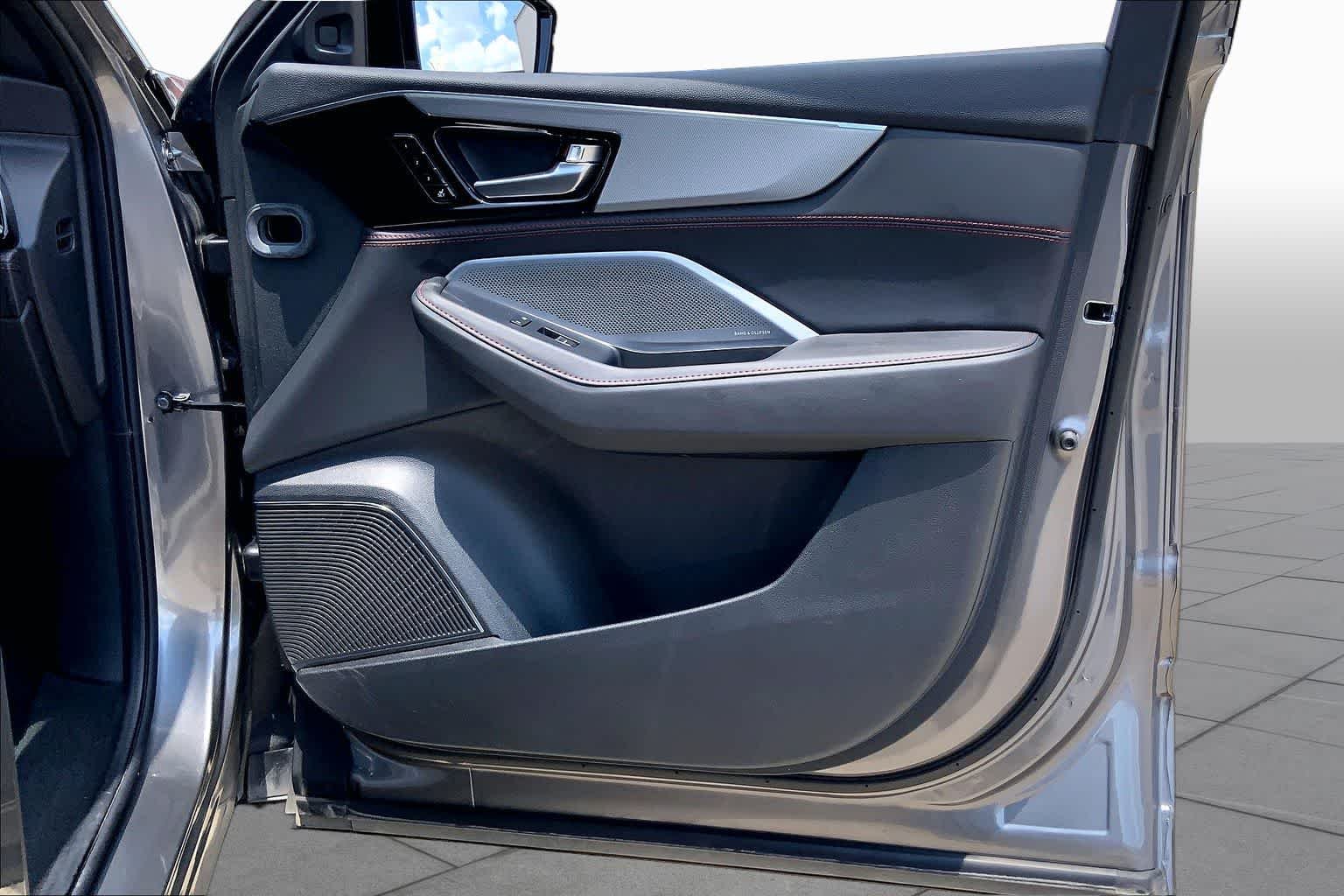 Used 2025 Liquid Carbon Metallic Acura w/A-Spec Package image 22