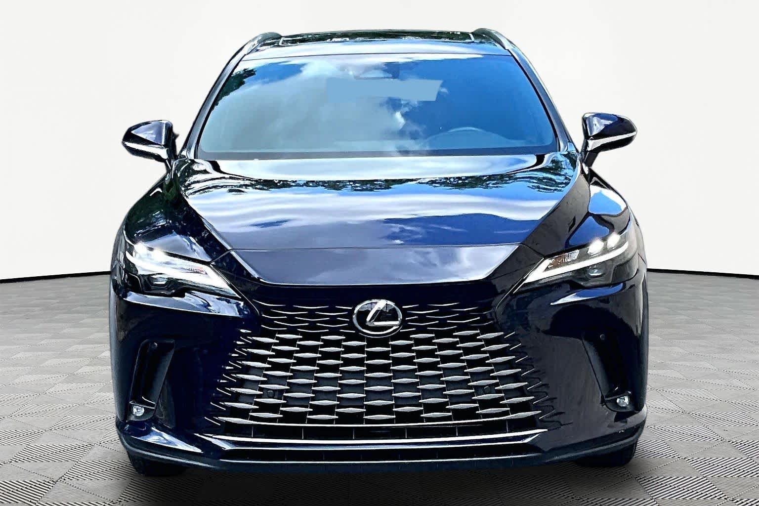 Used 2023 Nightfall Mica Lexus Premium image 4