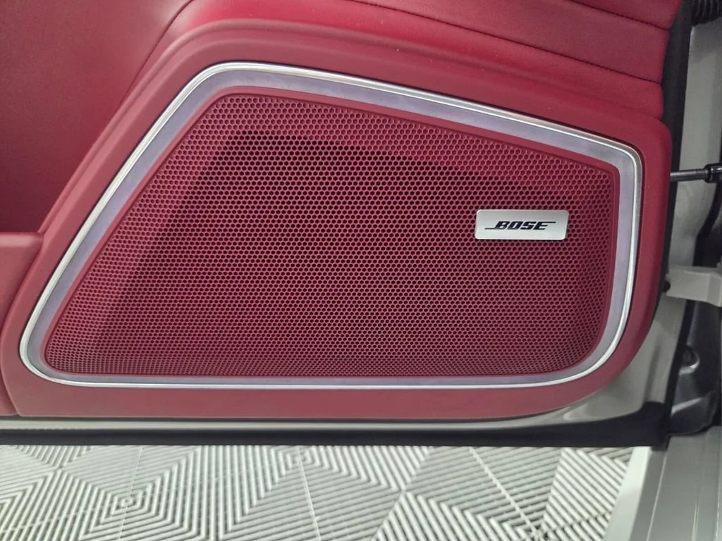 Used 2020 Chalk Porsche Turbo image 24