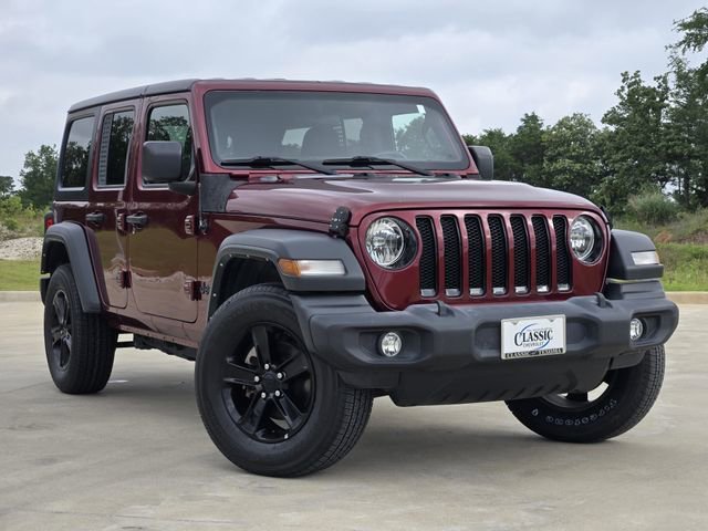 Pre-Owned 2022 Jeep Wrangler Unlimited Sport Altitude 4x4