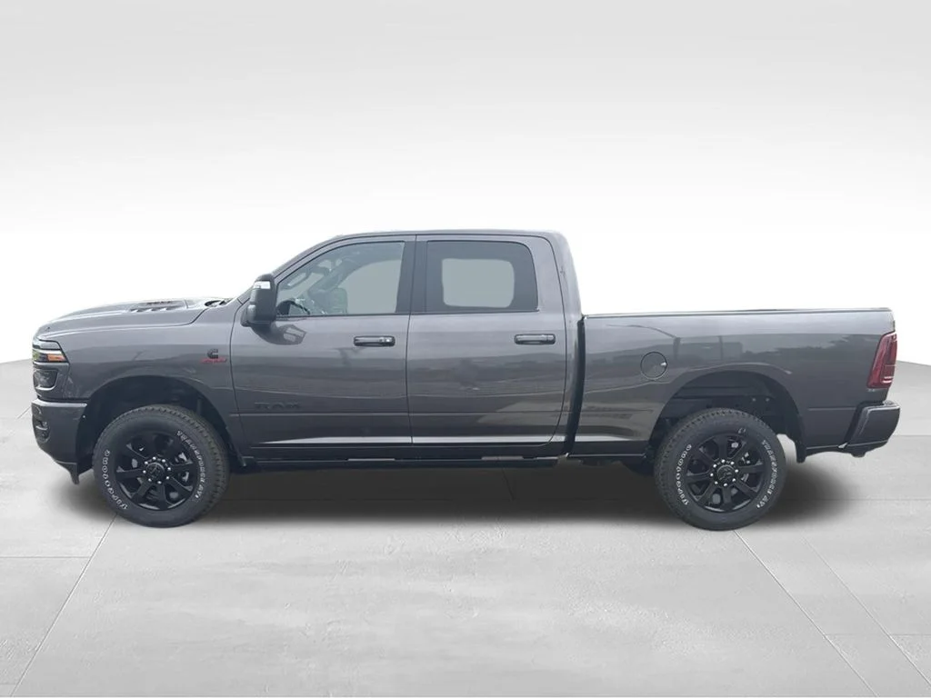 New 2026 Granite Crystal Metallic Clear-Coat Exterior Paint RAM LARAMIE image 8