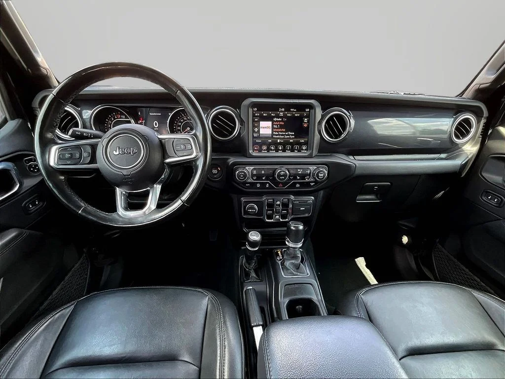 Used 2022 Black Jeep Unlimited Sahara Altitude image 7