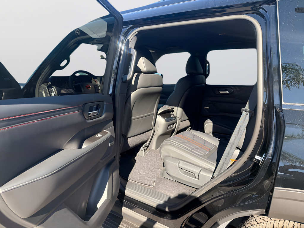 New 2026 Black Nissan PRO-4X image 38