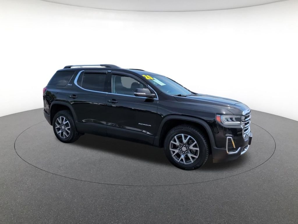 Used 2020 Black GMC SLE image 4