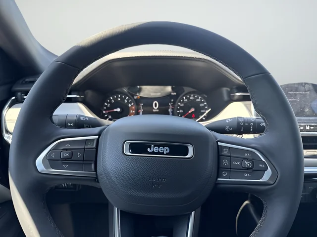 Used 2024 White Jeep Limited image 13