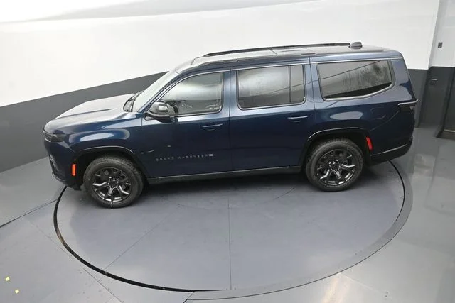 New 2026 Fathom Blue Pearl-Coat Exterior Paint Jeep Limited Altitude image 14