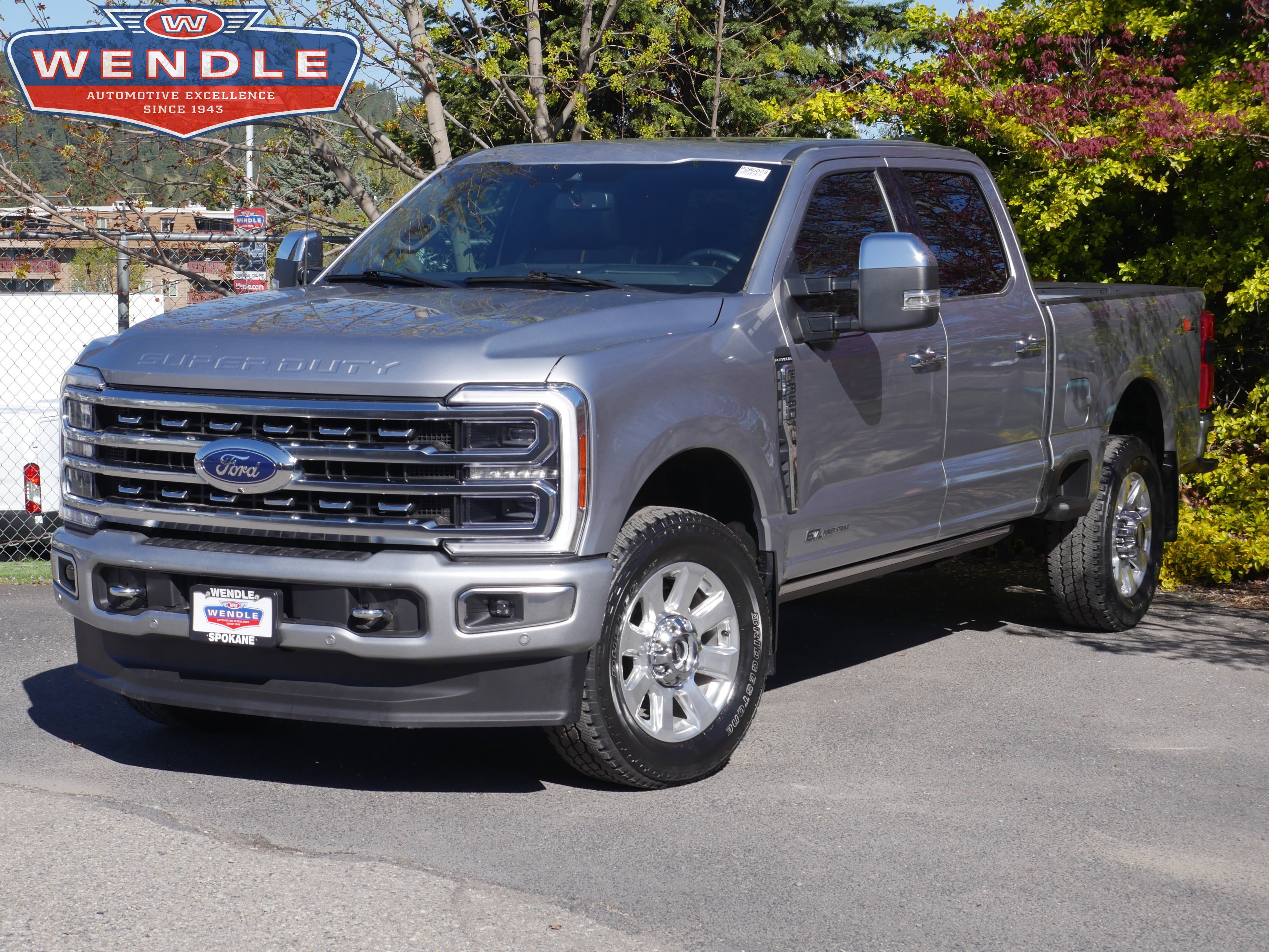 2023 Ford F-350 Platinum 4x4 Crew Cab 160 in SRW's photo