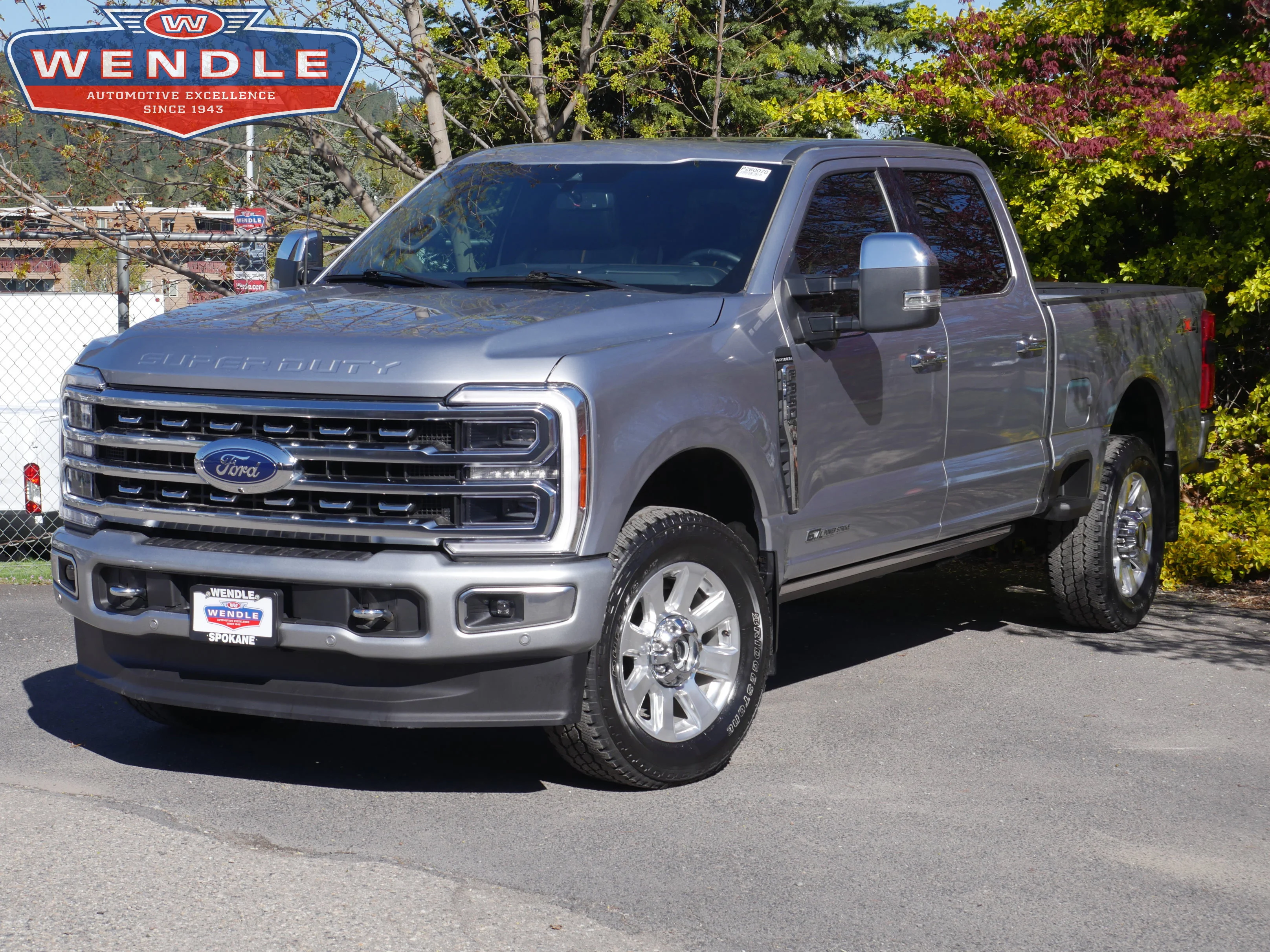 2023 Ford F-350 Platinum 4x4 Crew Cab 160 in SRW's photo