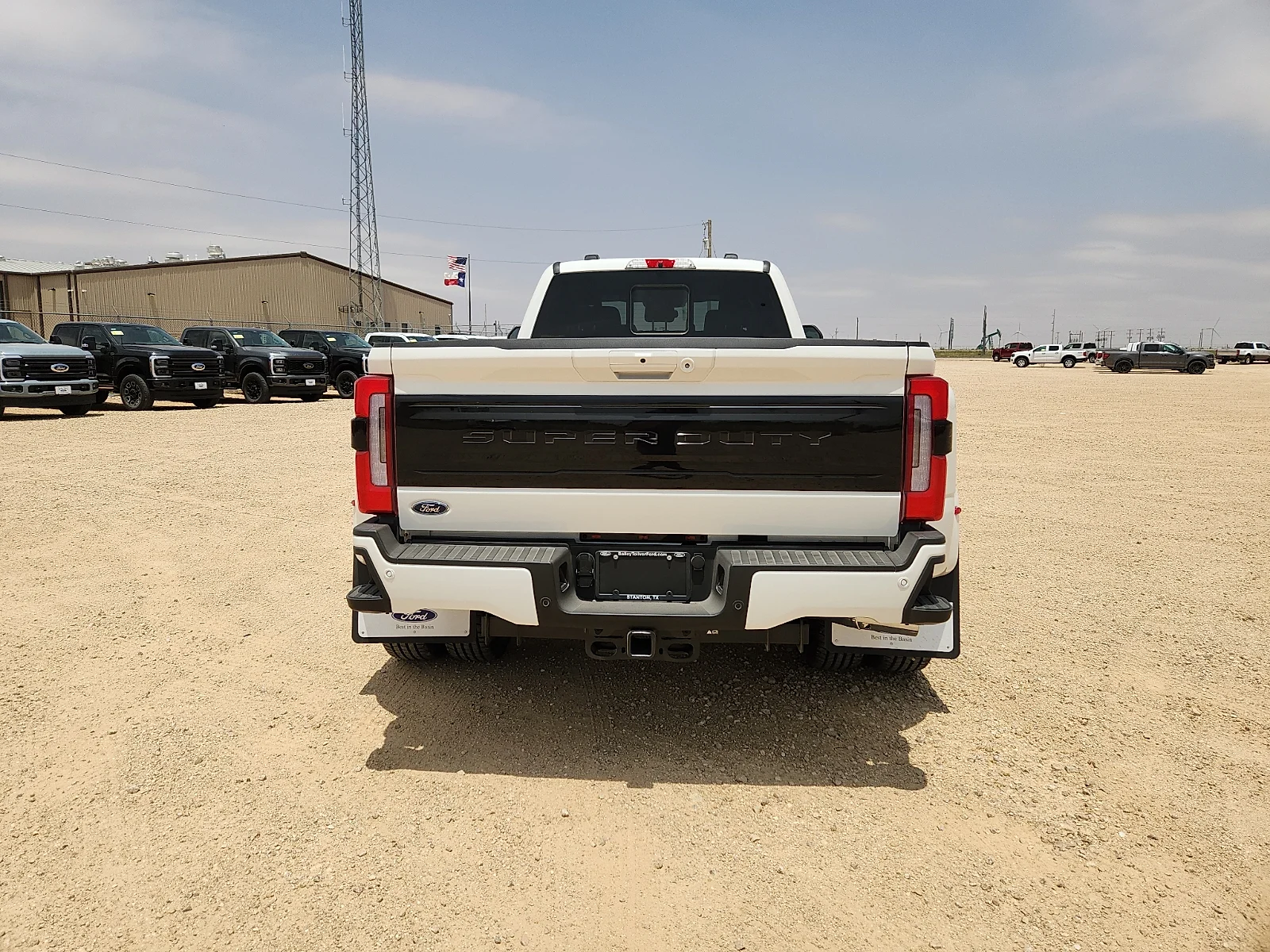 New 2026 Star White Metallic Tri-Coat Ford F-350® Platinum® image 6