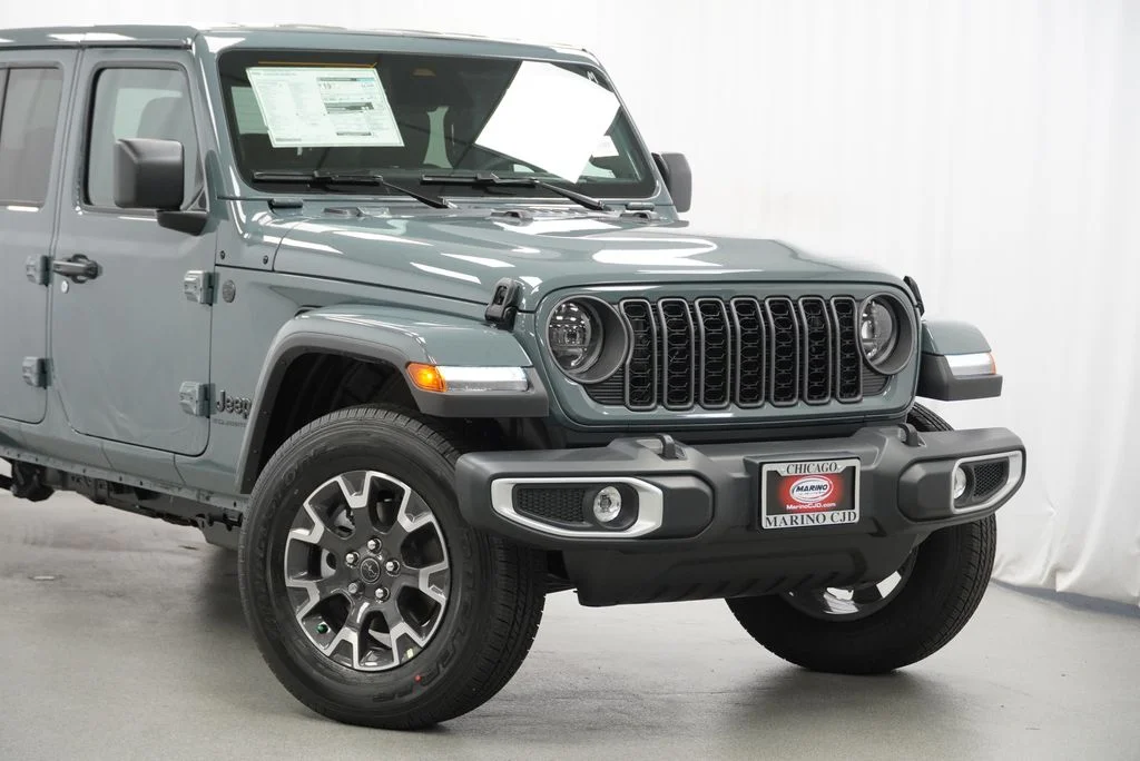 New 2026 Anvil Clear-Coat Exterior Paint Jeep Sahara image 3