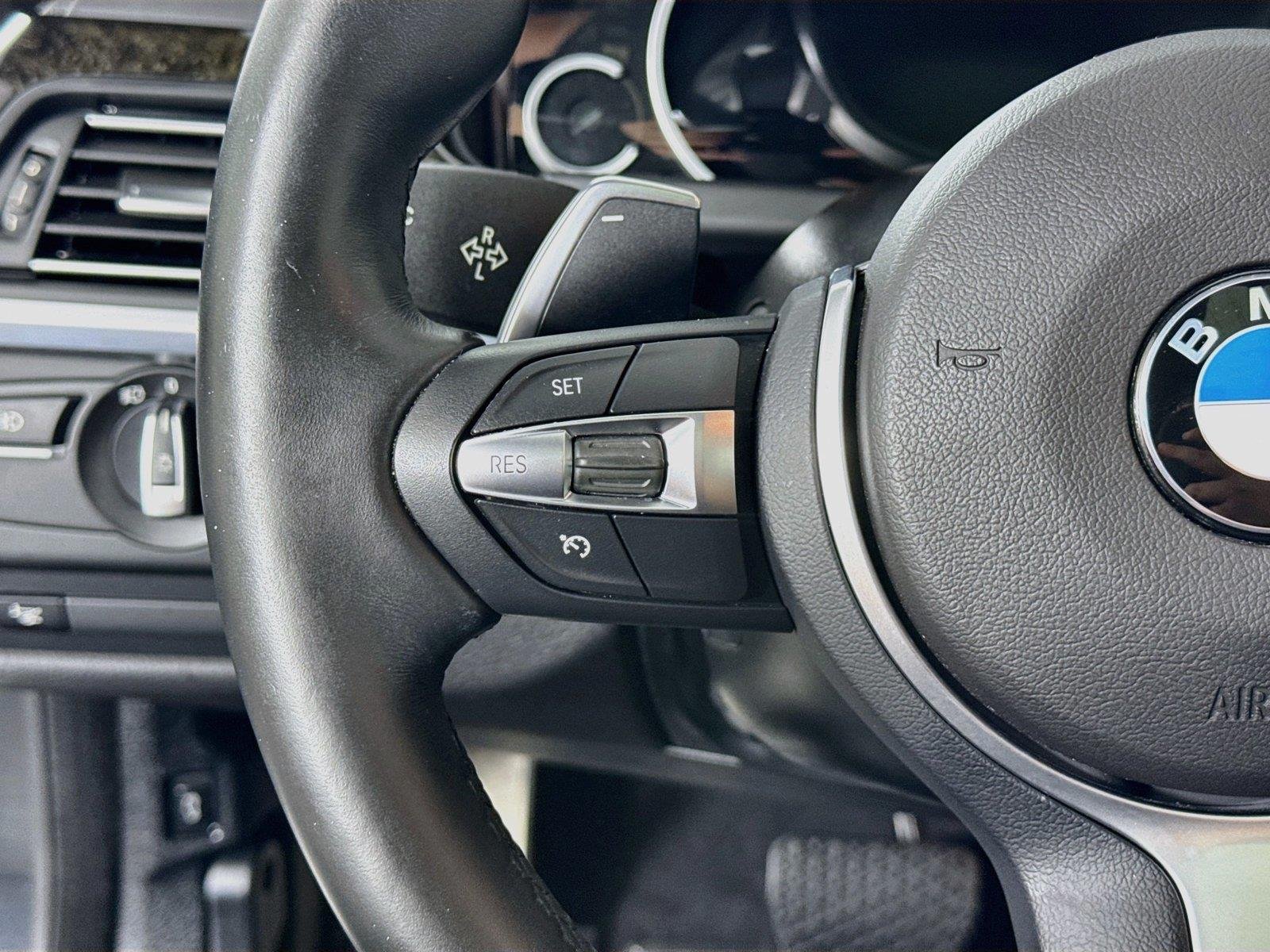 Used 2015 Black Sapphire Metallic BMW 640i image 18