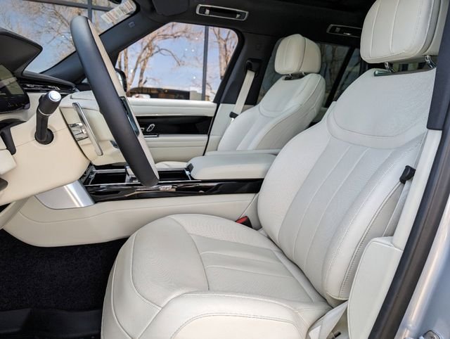 Certified Used 2023 Silver Land Rover SE image 6