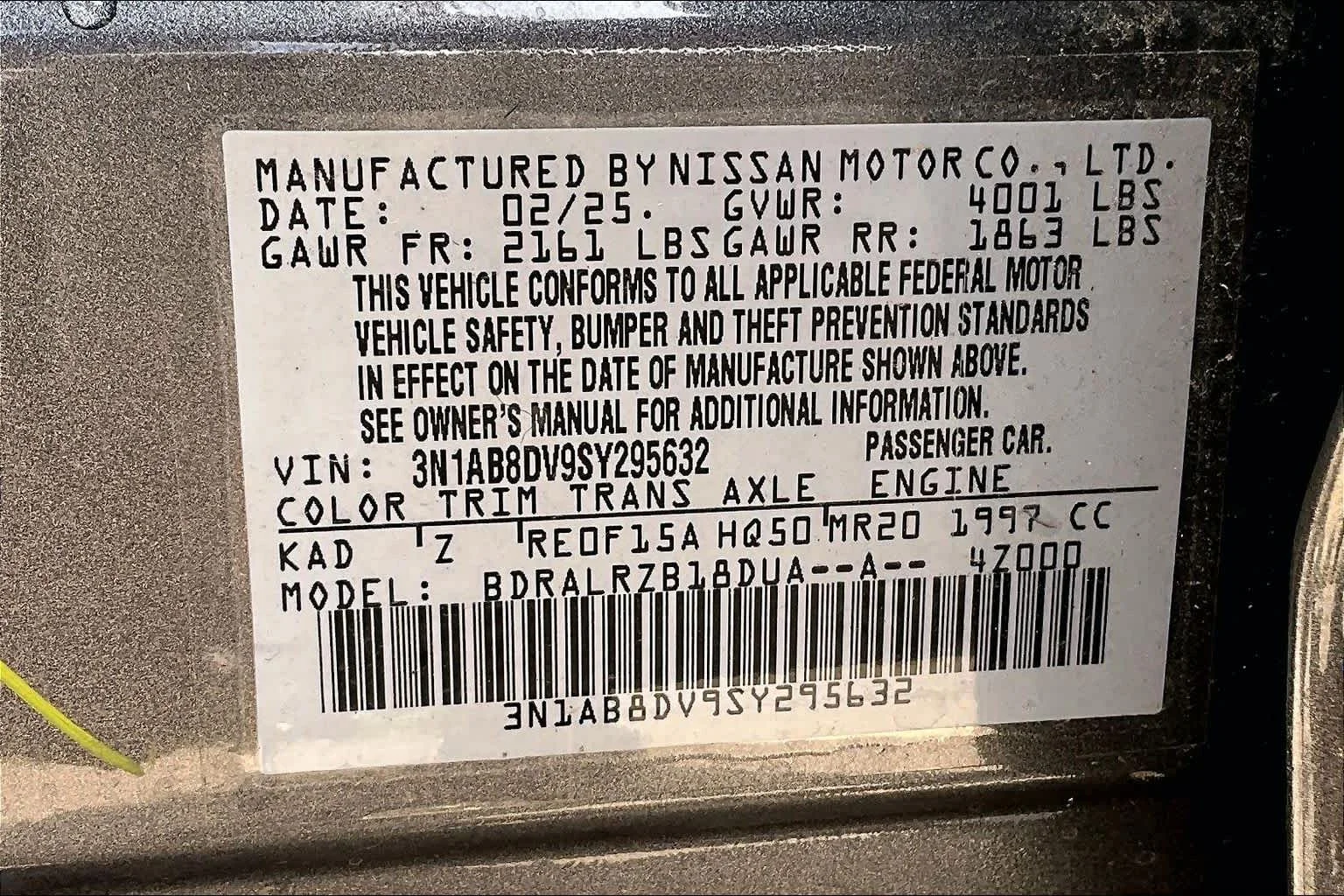 Certified Used 2025 Gun Metallic Nissan SR image 32