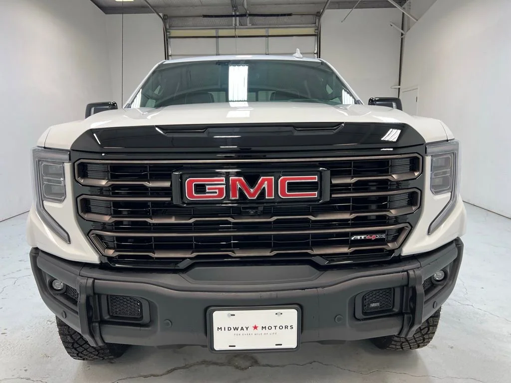 2026 GMC Sierra 1500 AT4X - Photo 12
