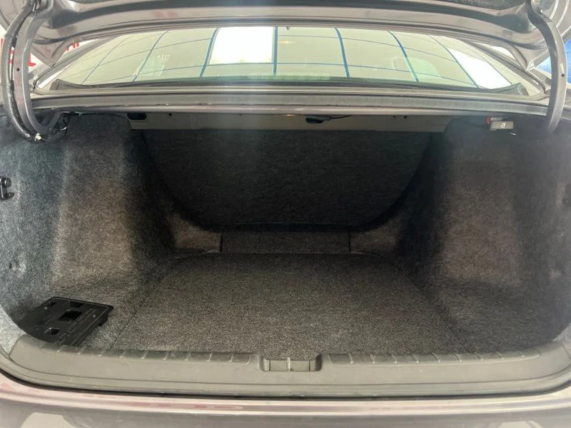 Used 2022  Honda LX image 8