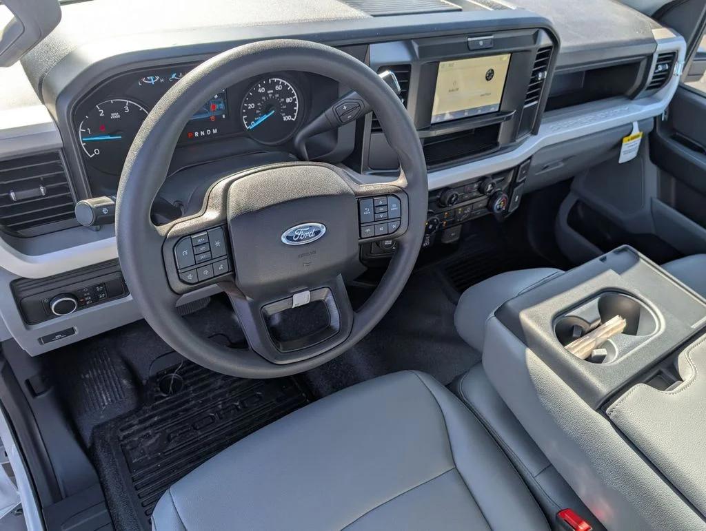 New 2026 Oxford White Ford F-550® XL image 24