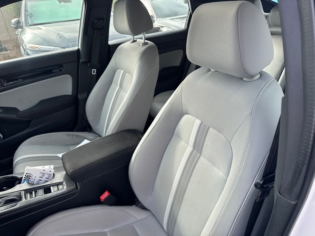 2025 Honda Civic Hatchback Sport - Photo 6