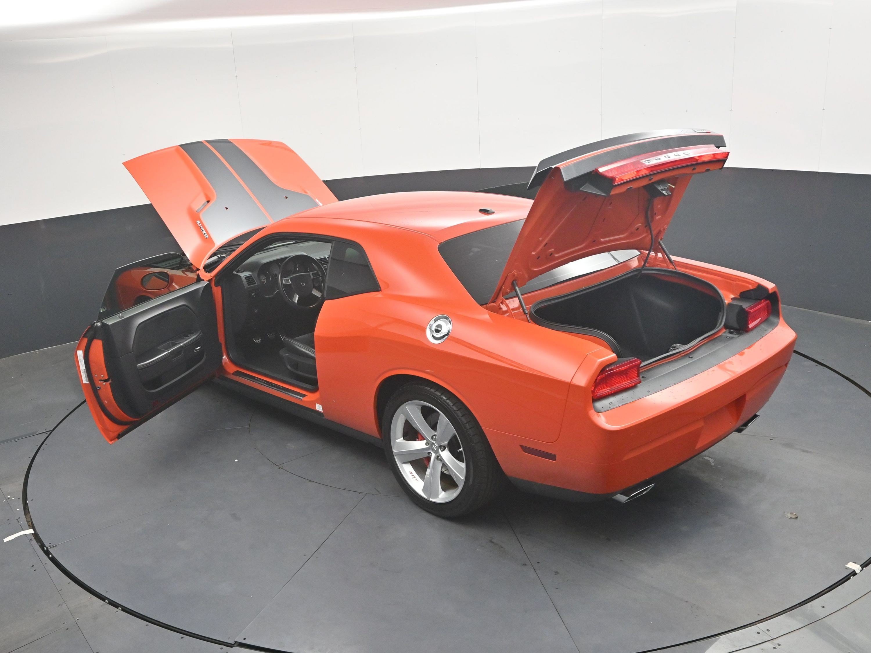 Used 2009 Hemi Orange Pearl Dodge SRT8 image 35