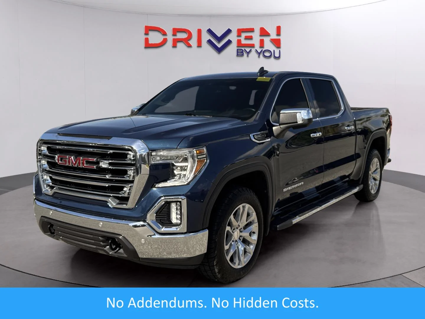 Used 2019 Pacific Blue Metallic GMC SLT image 1
