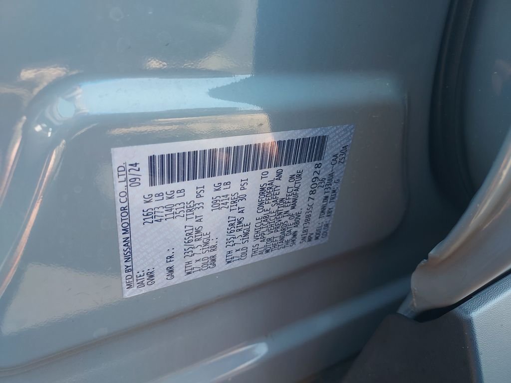 Used 2025 Gray Nissan Rock Creek image 23