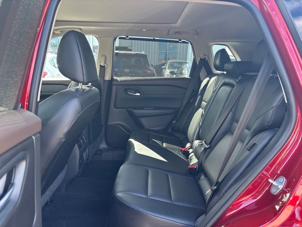 Used 2023 Red Nissan SV image 14