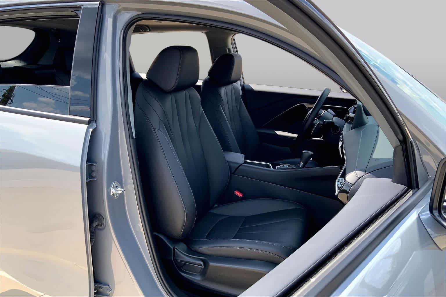 Certified Used 2026 Urban Gray Pearl Acura  image 9