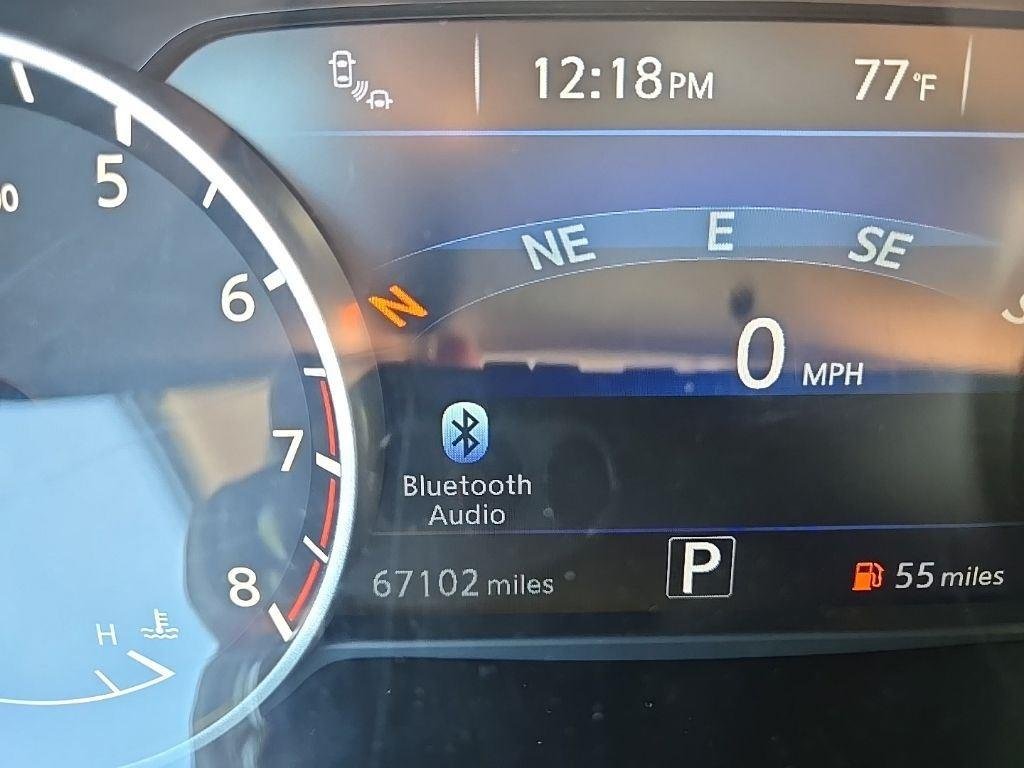Used 2018 Arctic Blue Nissan Platinum image 7