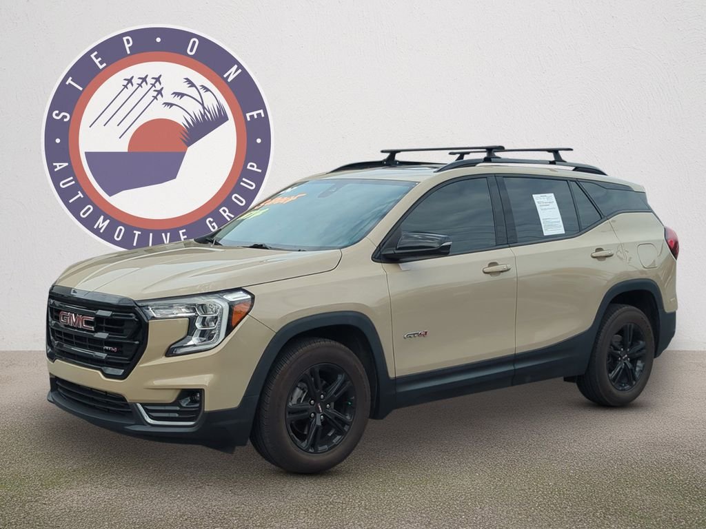 Used 2022 Beige GMC AT4 image 2