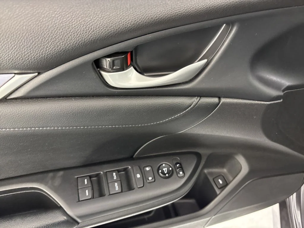 Used 2017 Gray Honda EX-L image 20
