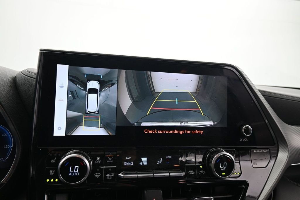 Used 2023 Black Toyota Platinum image 18
